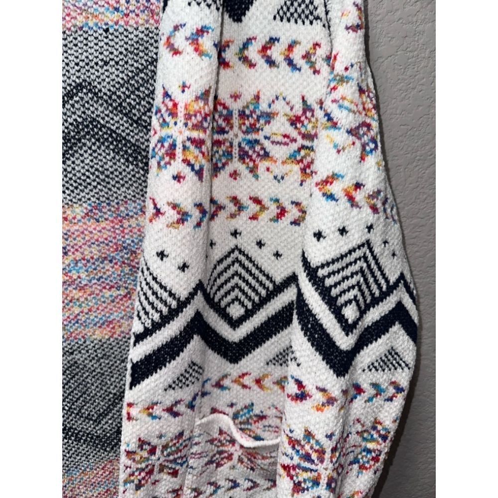 Shop Wanna B Multicolor Cardigan - Picture 2 of 7